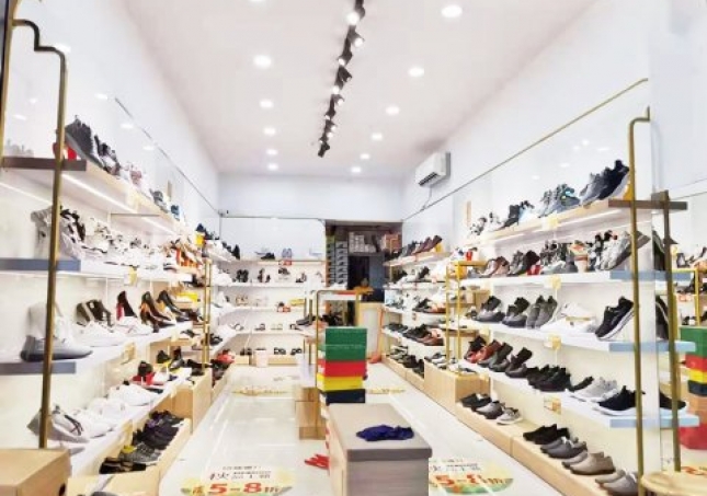 賀：福連升休閑鞋品牌四川攀枝花仁和新街店正式開業(yè)！